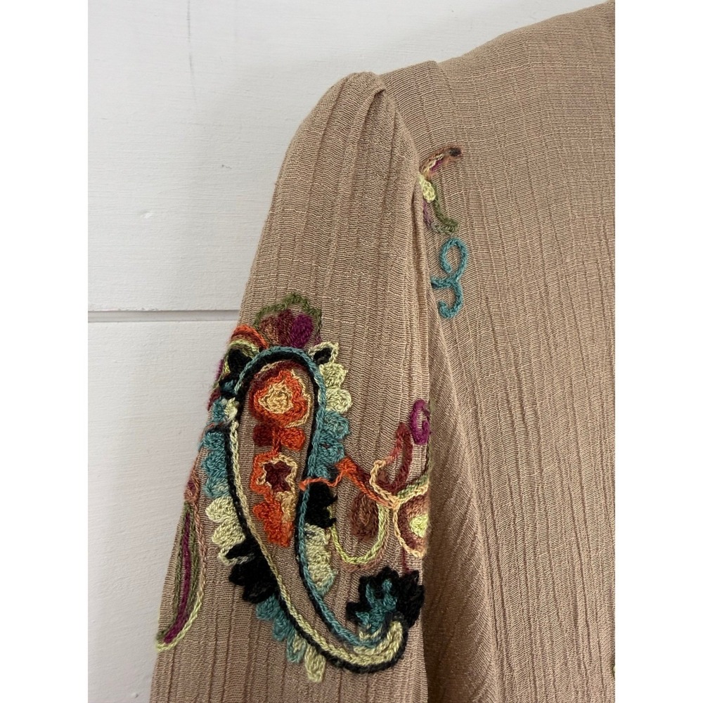Fig + Flower Tiered Midi Dress Women SMALL Embroidered FLORAL PAISLEY Boho Taupe - Picture 7 of 9